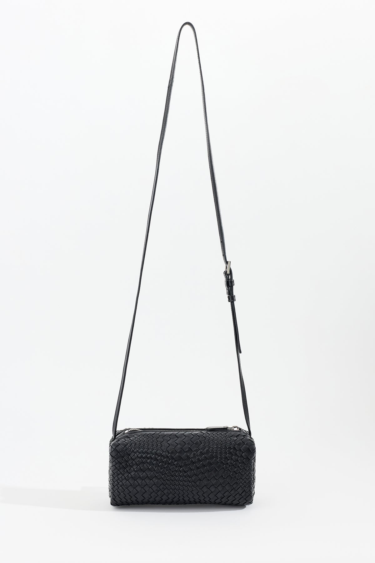 VEDA handwoven nappa leather crossbody bag in Black by Narii