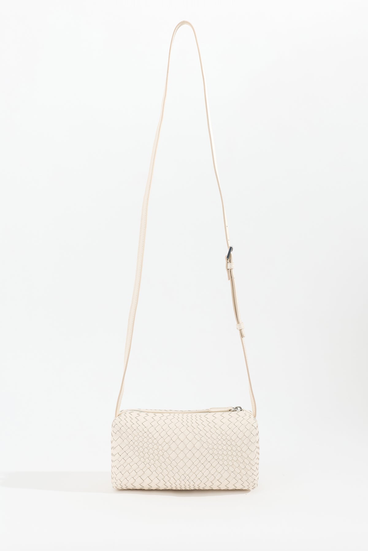 VEDA handwoven nappa leather crossbody bag in Chalk by Narii